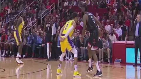 韩梅亚冬会速度滑女子1000米金牌到手，成就第25枚金牌荣耀！央视体育同步报道